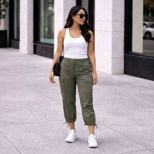 Chaps Cargo Pants Size 8 Green Cropped Silky High Waist Utility Style